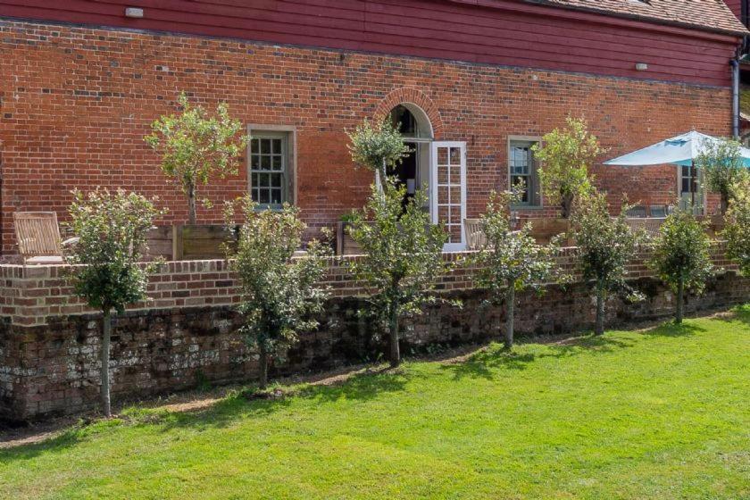 Belchamp Hall Stables Belchamp Otten 외부 사진